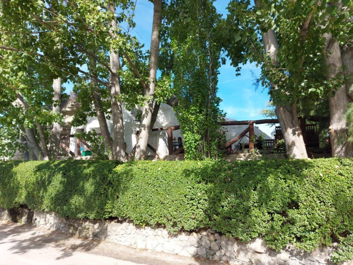 Cueva El Guindas Baza Exterior photo