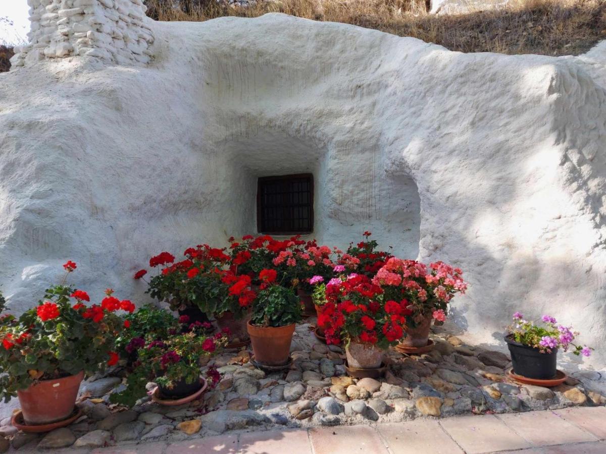 Cueva El Guindas Baza Exterior photo
