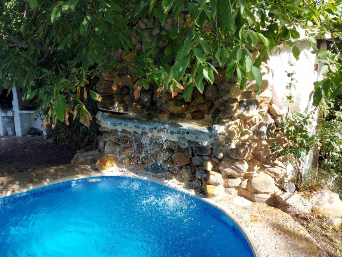 Cueva El Guindas Baza Exterior photo